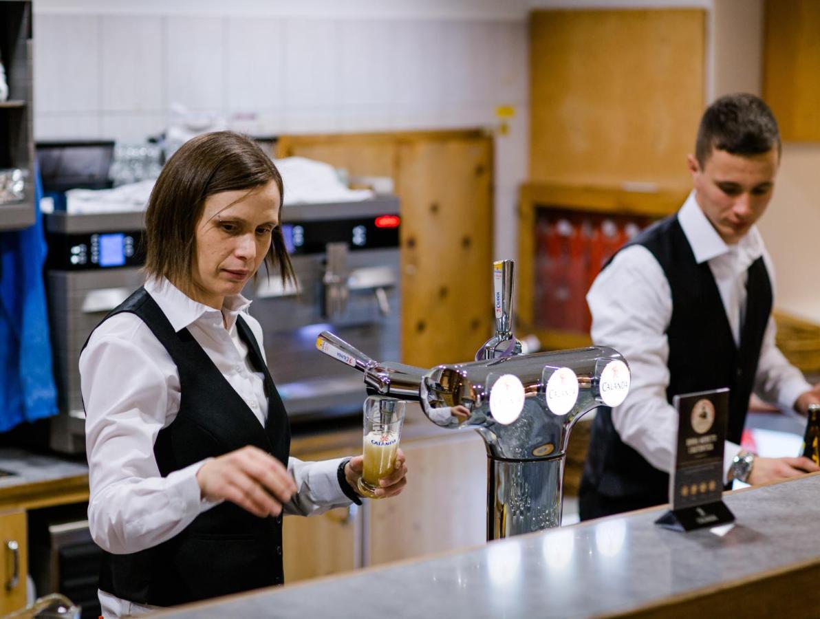 Hotel Reich Cazis Kültér fotó